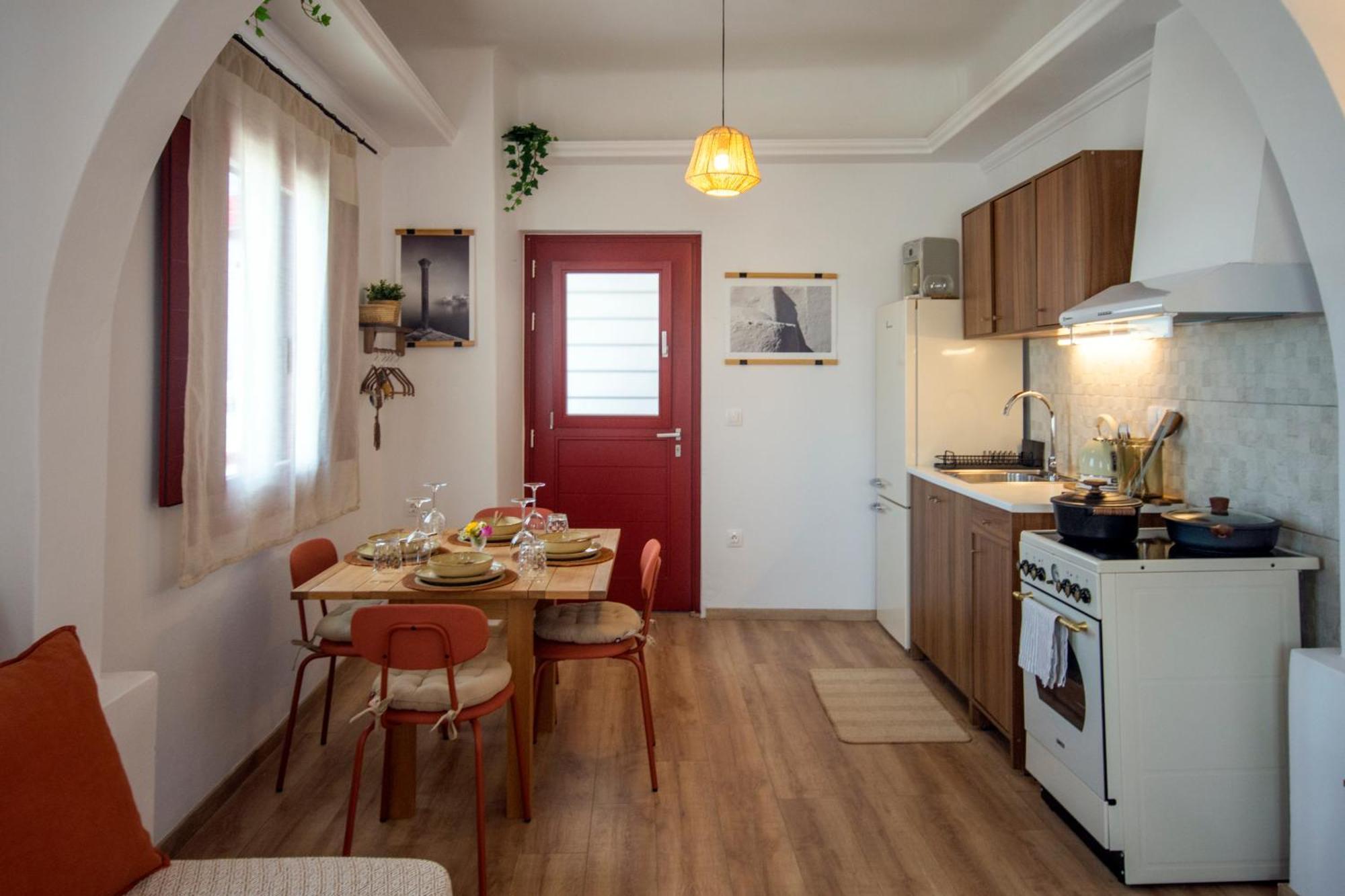 Arodou Studio And Apartment Mykonos Town Экстерьер фото