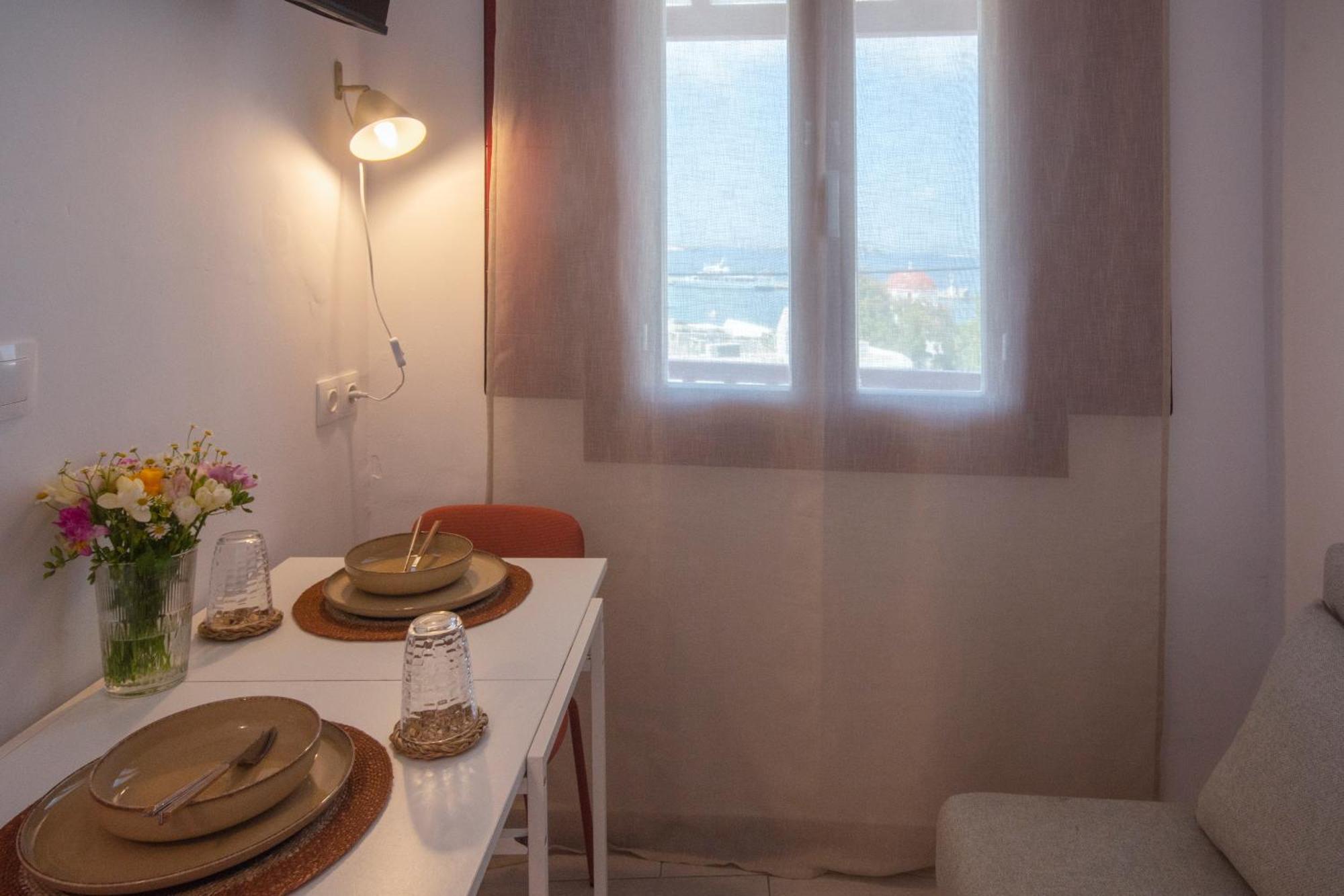 Arodou Studio And Apartment Mykonos Town Экстерьер фото